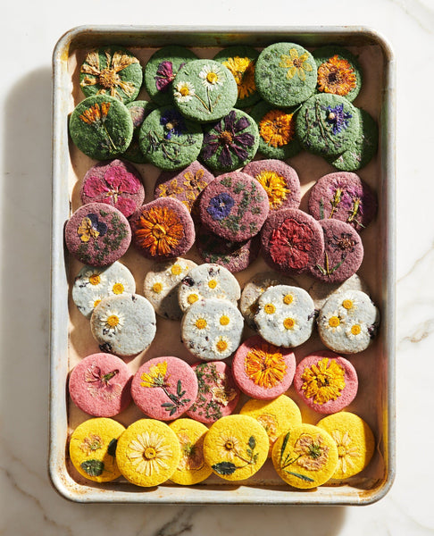Botanical Atelier: Flower-Pressed Shortbread Cookie Class
